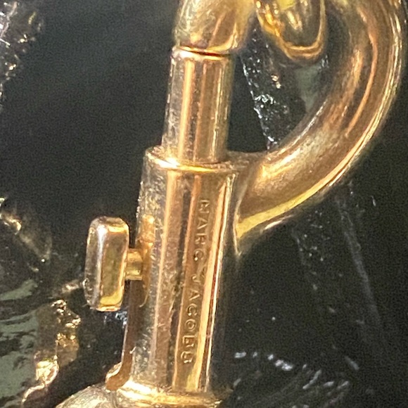 Marc Jacobs Re-Edition Leather Stam Bag - Picture 12 of 12